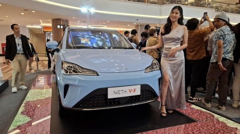 Chinese Auto Brands Spark Price War in Indonesia