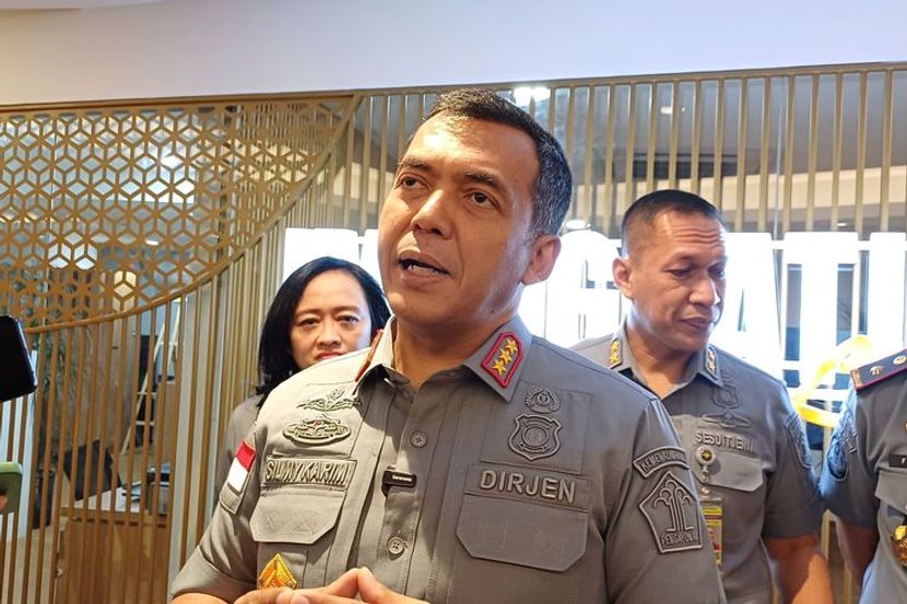 Warga Asing Bisa Perpanjang Visa Kunjungan Saat Kedatangan (VOA) di Mal Jakarta Selatan