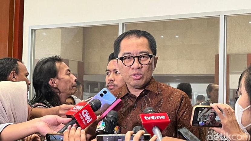 Indonesian Government Invites Foreign Investment in Steel Mills to Counter Import Impact