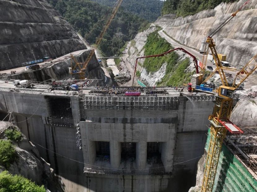 Bendungan PLTA Terbesar di Indonesia yang Dibangun Perusahaan Tiongkok Capai Puncak Penuh