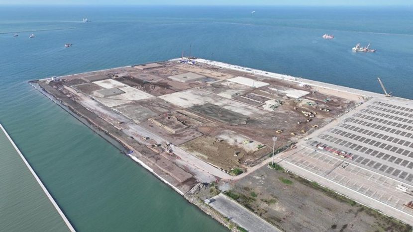 Progres Pembangunan Pelabuhan Patimban Jawa Barat Capai 64,72%