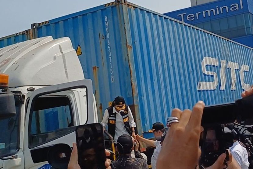 62.3% of Accumulated Containers at Jakarta Port Have Completed Procedures