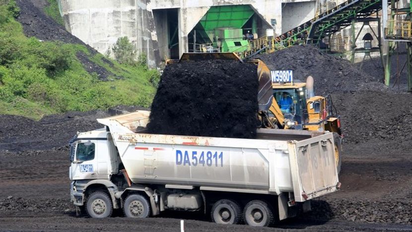 Truk Merek China Dominasi Pasar Tambang Indonesia