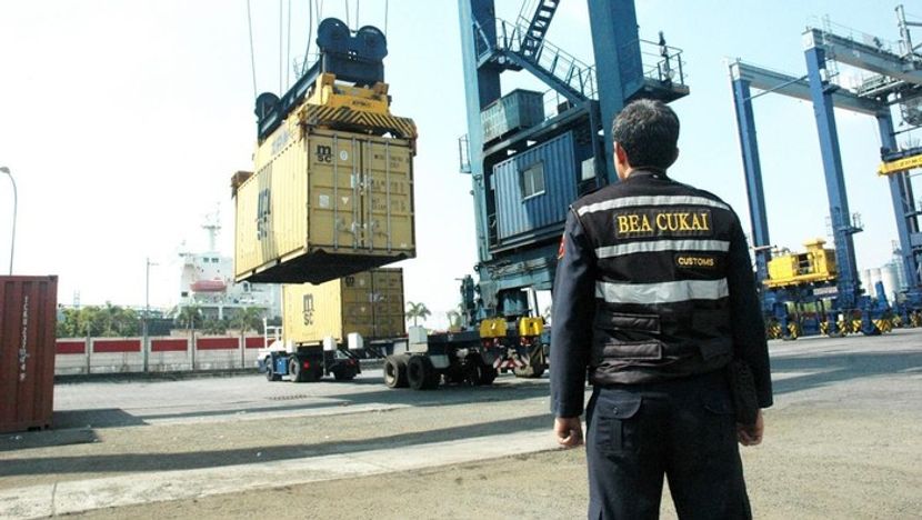 Daftar Barang yang Dibebaskan dari Bea Masuk atau PPN Mulai Tahun Depan di Indonesia