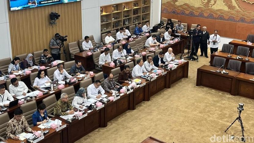 Permintaan baja Indonesia sebagian besar bergantung pada impor dari China