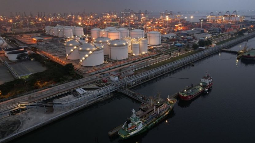 Indonesia's Crude Oil Reserves Only Support 23 Days; Needs 56 New Storage Tanks to Meet International Standards