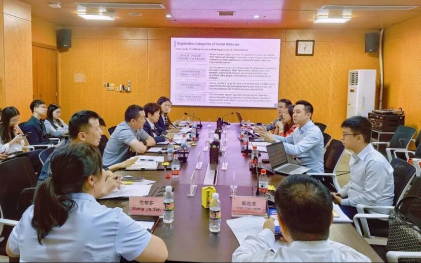 中印合作推进药用植物产业发展